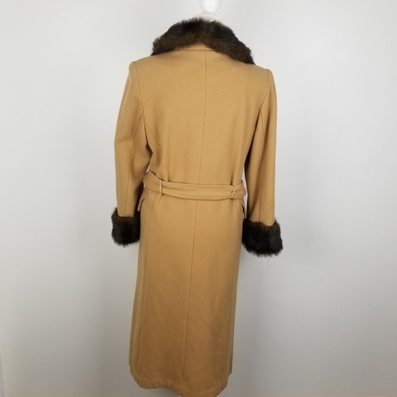 Vintage Luxe Faux Fur Long Coat Made in USA - Picture 7 of 10